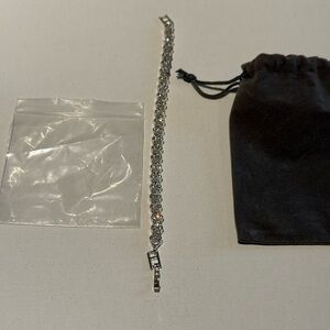 NEW Nordstrom Silver Heart Bracelet